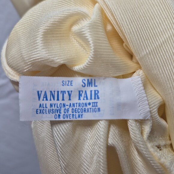 Vanity Fair Vintage Pale Yellow Nightgown size Small - Picture 4 of 6